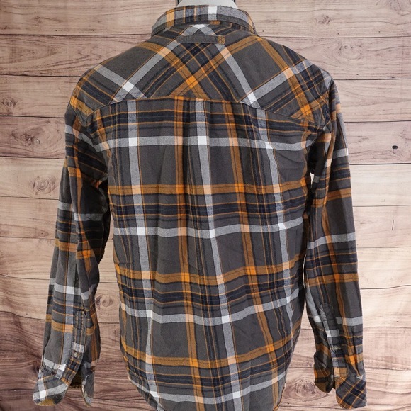 LEGENDARY WHITETALES DEER GEAR PLAID FLANNEL BUTTON DOWN SHIRT MENS SIZE L - Picture 5 of 8